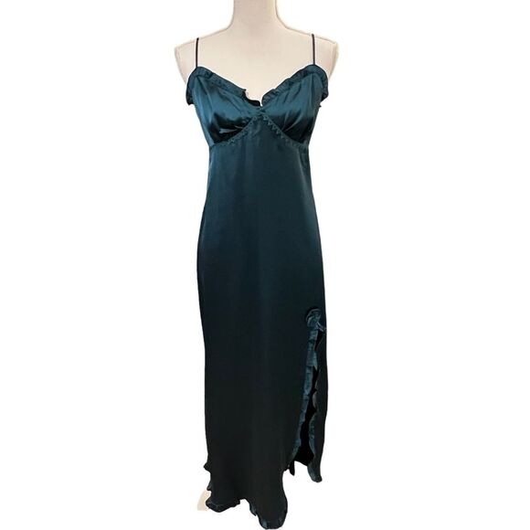 Max Studio Y2K Babydoll Satin Slip Dress Sz S Ruffle Trim 90's NWT - Picture 1 of 12